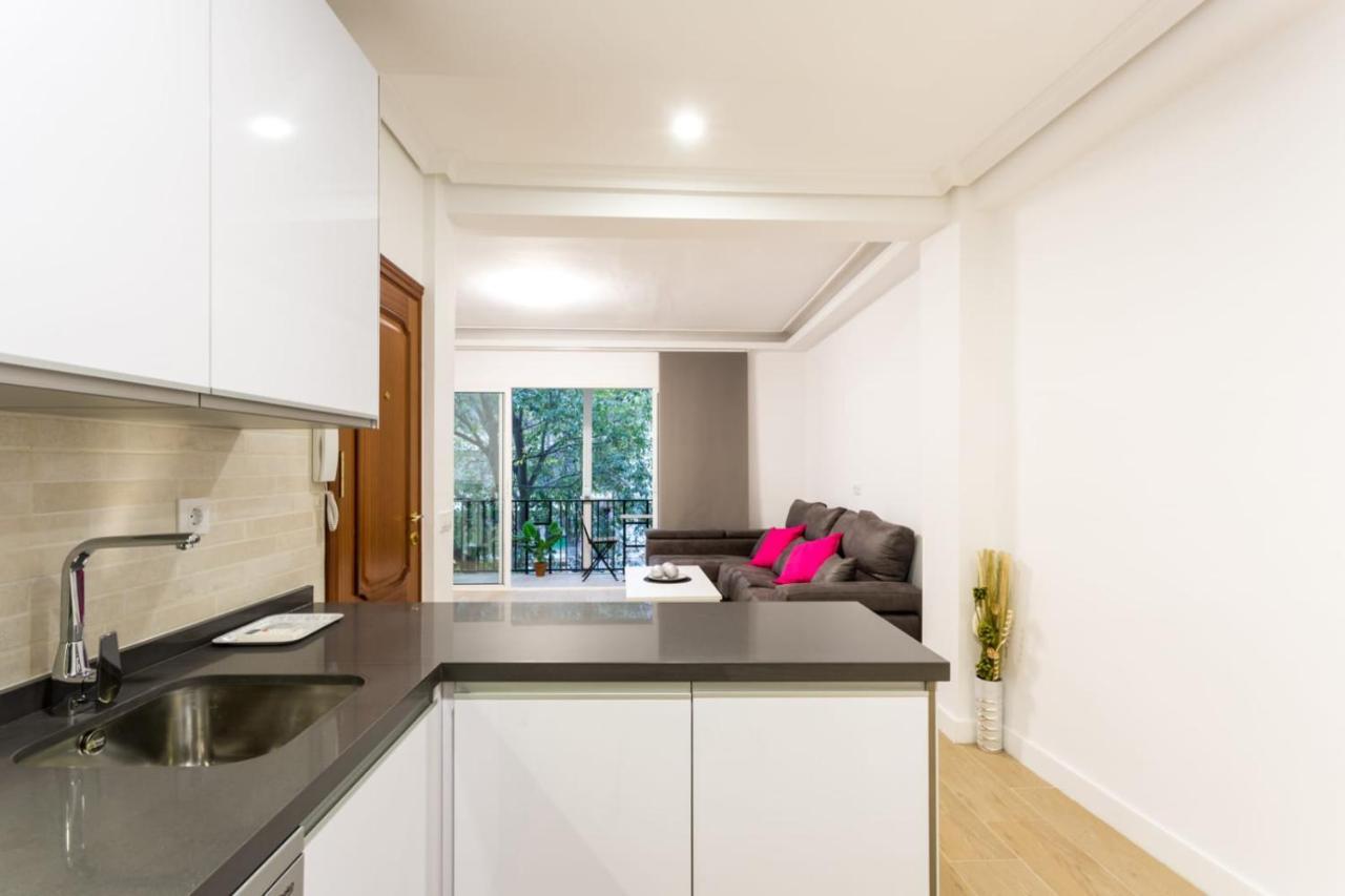 Rentalsevilla Plaza De La Alfalfa Экстерьер фото
