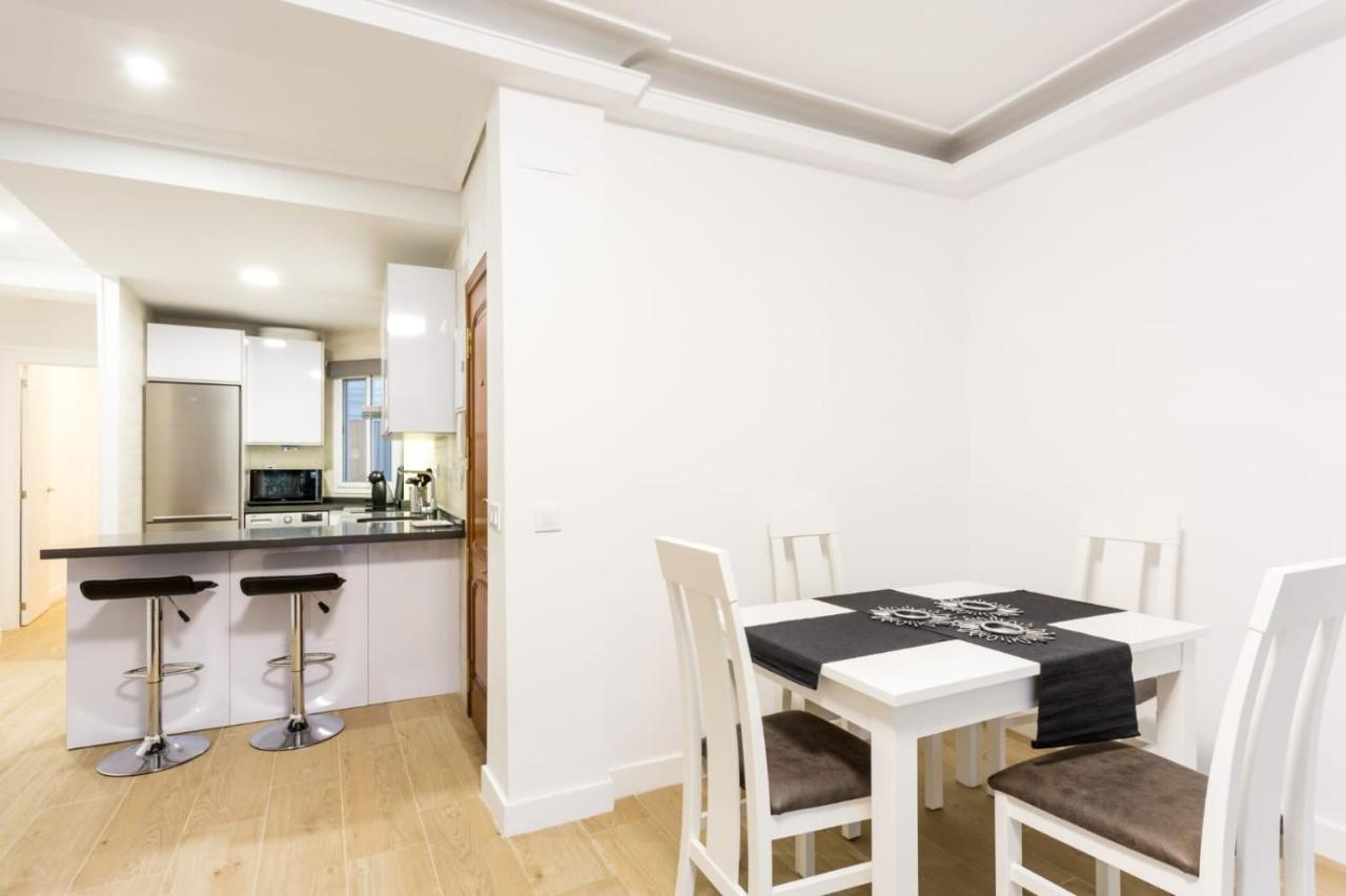 Rentalsevilla Plaza De La Alfalfa Экстерьер фото